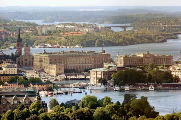 Stockholm Royal Palace, aerial view from the southeast. Source: Giraffew/Pixabay.com