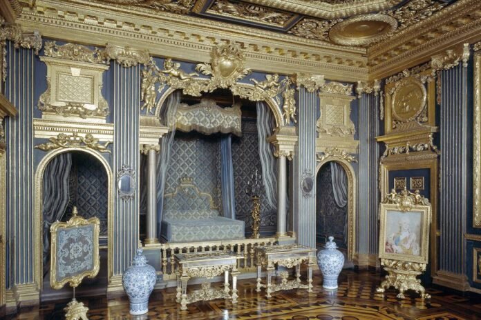 Hedvig Eleonora's State Bedchamber at Drottningholm Palace. Photo: Alexis Daflos. © Kungl. Hovstaterna.