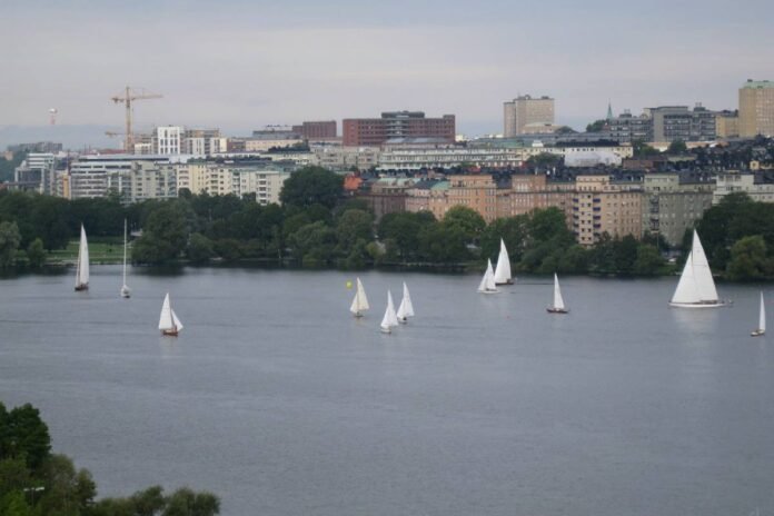 Rålambshovsparken, Kungsholmen in Stockholm, seen from Riddarfjärden.