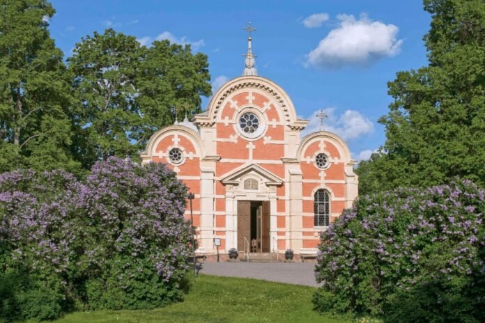 Exterior from Ulriksdal Palace, the Chapel. Photo: Håkan Lind. © Kungl. Hovstaterna.