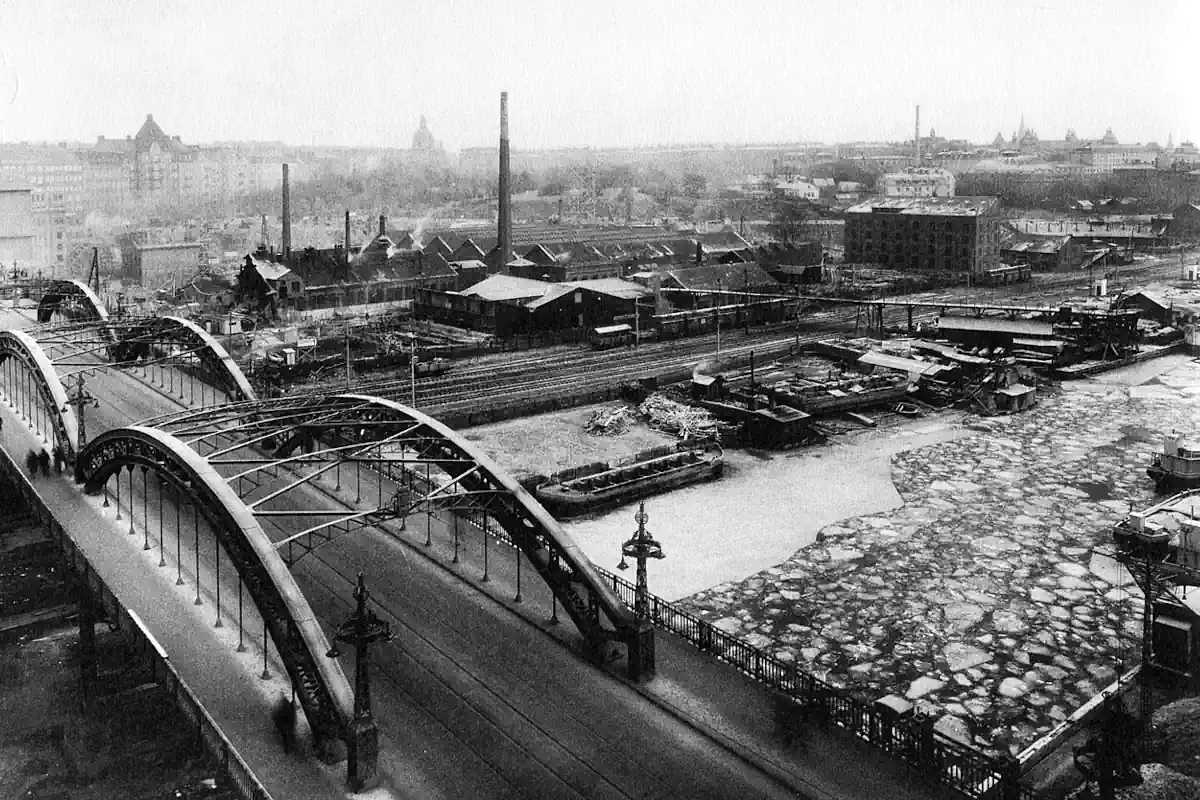 View of the Atlas area in Vasastan, Stockholm, as it appeared in 1927. Seen from Sankt Eriksbron. Photo: Public domain