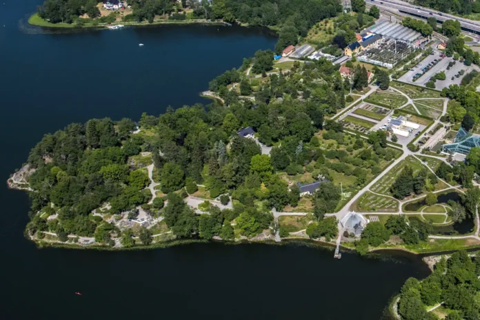 Aerial view of the area featuring the Bergius Botanic Garden. Photo: L.G.foto (CC BY-SA 4.0)