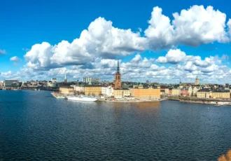 View from Monteliusvägen toward Riddarholmen. Stockholm City Hall is visible on the left. Photo: Bengt Nyman (CC BY 3.0)
