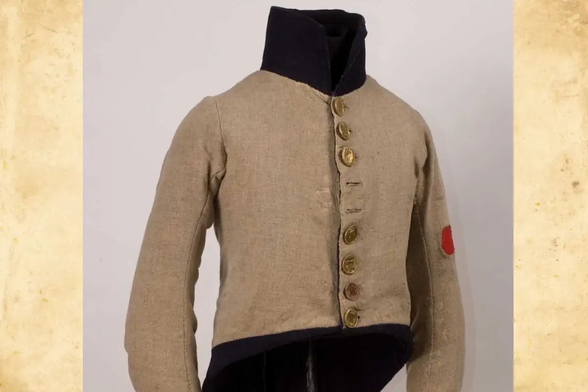 Jacket m/1807, worn by Fanjunkare Carl Fredrik Lindeberg of the Jönköping Regiment at the Battle of Ratan in 1809, where he was wounded in the left arm. Photo: Armémuseum (CC BY 4.0)