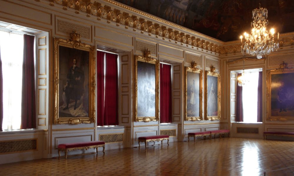 Drottningholm Palace, Rikssalen. Photo: Holger.Ellgaard. (CC BY-SA 4.0)