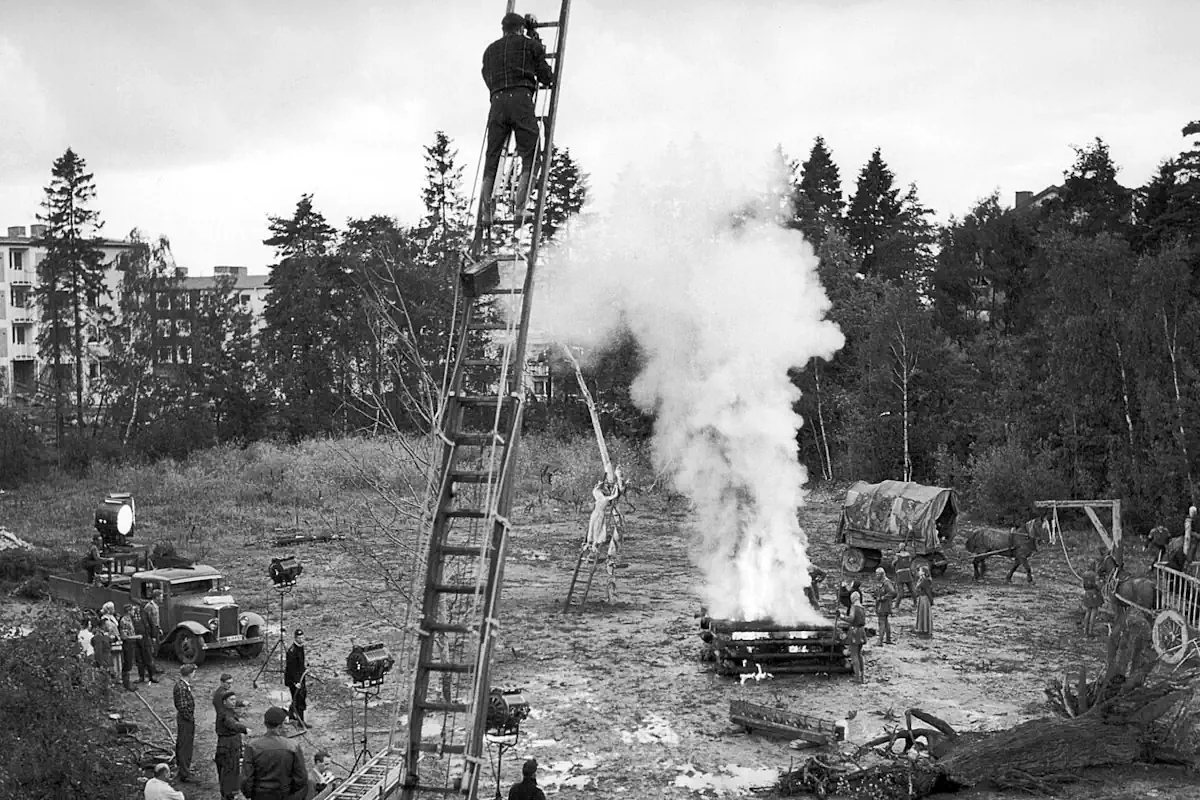 From the filming of Ingmar Bergman’s The Seventh Seal at the old Filmstaden in Solna. Bergman himself is visible on the fire truck. Photo: Louis Hutch (Public domain)