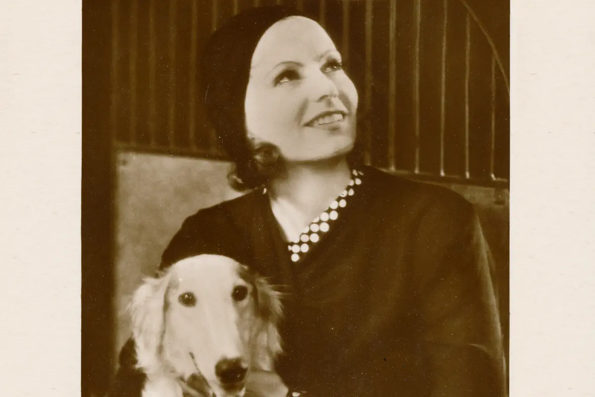 The Swedish actress Greta Garbo in a photo from 1931. Photo: Ross-Verlag (Public domain)