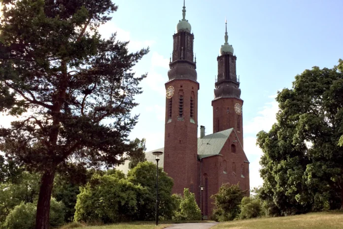 Exterior view of the Högalid Church (Högalidskyrkan) in Hornstull, Stockholm. Photo: Николай Семёнов (CC BY-SA 3.0)