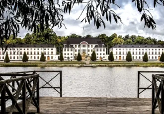 Karlberg Palace in central Stockholm, seen from Kungsholmen. Photo: Albabos (CC BY-SA 3.0)