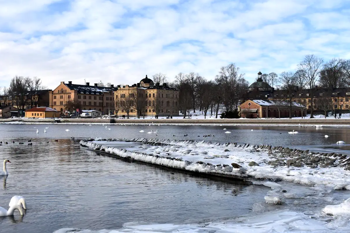 The wreck at Kastellholmen was particularly visible in 2026 when the water level was exceptionally low. Photo: © StockholmMuseum.com