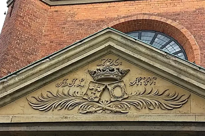Detail of Klara Church in central Stockholm, photographed from the southern side of the church facade. Photo: © StockholmMuseum.com