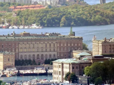 Stockholm Royal Palace, aerial view from the southeast. Source: Giraffew/Pixabay.com