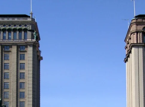 Kungstornen: Stockholm’s Twin Towers of Modernity