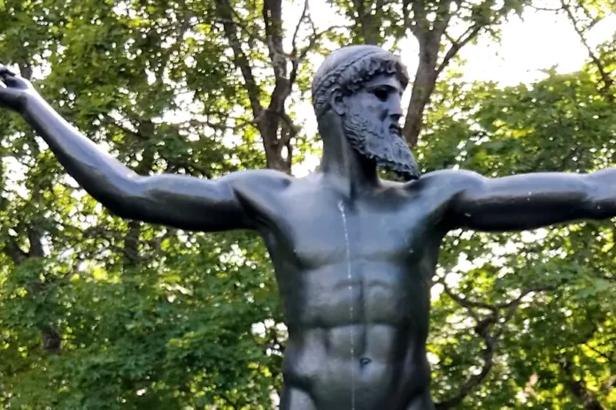 Poseidon/Zeus at Marabouparken outside Stockholm. Unknown sculptor. Photo: © StockholmMuseum.com