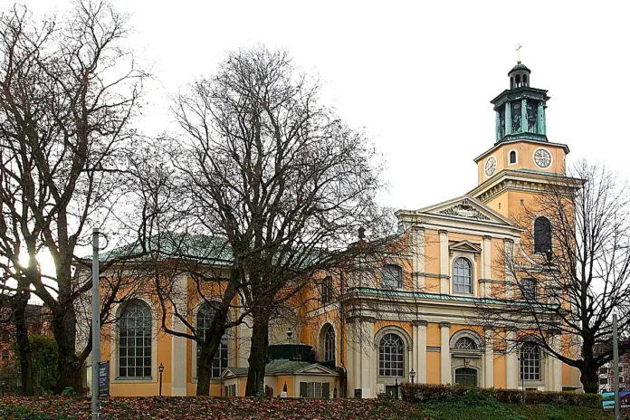 Maria Magdalena Church in Stockholm, seen from Hornsgatan. Photo: ArildV (CC BY-SA 3.0)