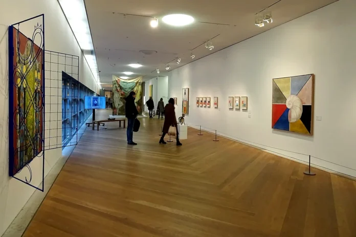 Exhibition interior from Moderna Museet in Stockholm. Photo: Holger.Ellgaard (CC BY-SA 4.0)