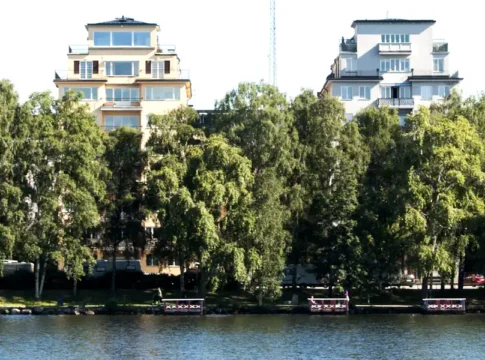 Norr Mälarstrand: A Waterfront Walk on Kungsholmen