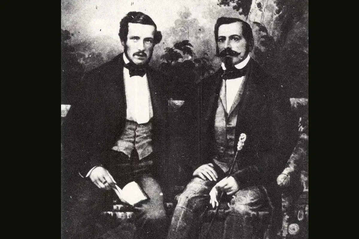 Photograph from 1852 of Oscar I (right) and his second son Prince Gustaf (left). Photo: Public domain
