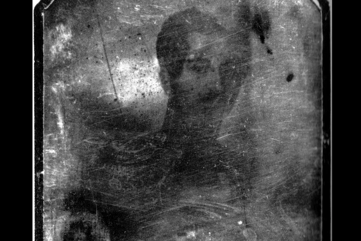 Daguerreotype of Oscar I in 1844; this is the first known photograph of a Swedish monarch. Photo: Public doma