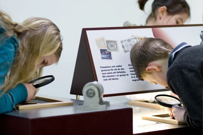 Stamp focus at the HEJ! exhibition at the Postal Museum in Stockholm. Photo: © Ulf Michal/Postmuseum