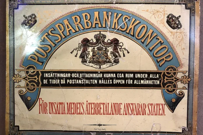 Sign at the Postal Museum in Stockholm declaring that "The state is responsible for the repayment of deposited funds.". Photo: I99pema (CC BY-SA 4.0)