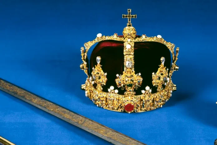 Erik XIV's royal regalia, which are exhibited at the Royal Treasury in the palace in Stockholm. Photo: Alexis Daflos © Kungl. Hovstaterna