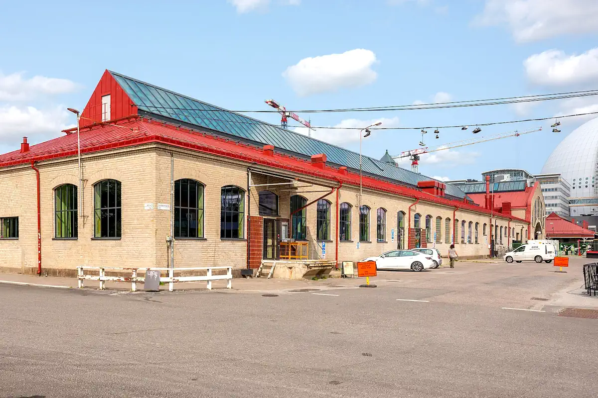 The old slaughterhall in the Slakthusområdet district in Johanneshov in southern Stockholm. Photo: ArildV (CC BY-SA 4.0)