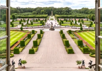 View over the baroque garden of Drottningholm Palace. Photo: Martin Kraft (CC BY-SA 4.0)
