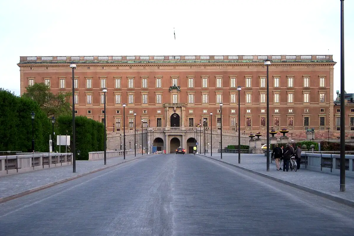 View of the Royal Palace in Stockholm, facing south from Norrbro. Photo: Holger.Ellgaard (CC BY-SA 3.0)