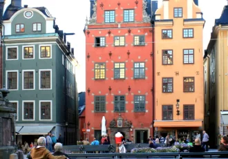 Stortorget in Gamla Stan, view towards the west. The square is Stockholm's oldest. Photo: Øyvind Holmstad (CC BY-SA 3.0)
