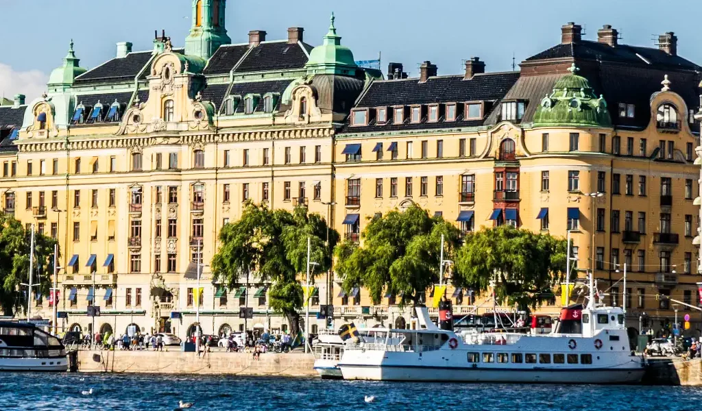 View towards Strandvägen in Stockholm, from the Djurgården side. Photo: Michelle Maria (CC BY 3.0)