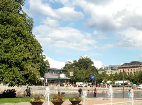 Strömparterren: A Riverside Retreat in Central Stockholm