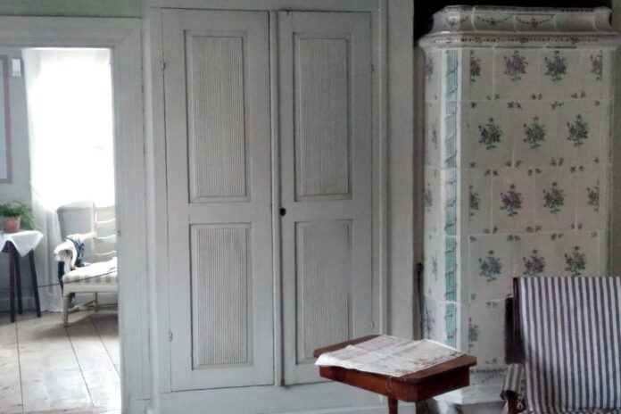 Interior from the Pagel estate in Södertälje, 1864.