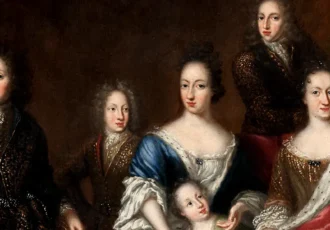 Queen Ulrika Eleonora in the center, with her son (the future Karl XII) to her right. Portrait by David Klöcker Ehrenstrahl from the early 1690s. Photo: Public domain