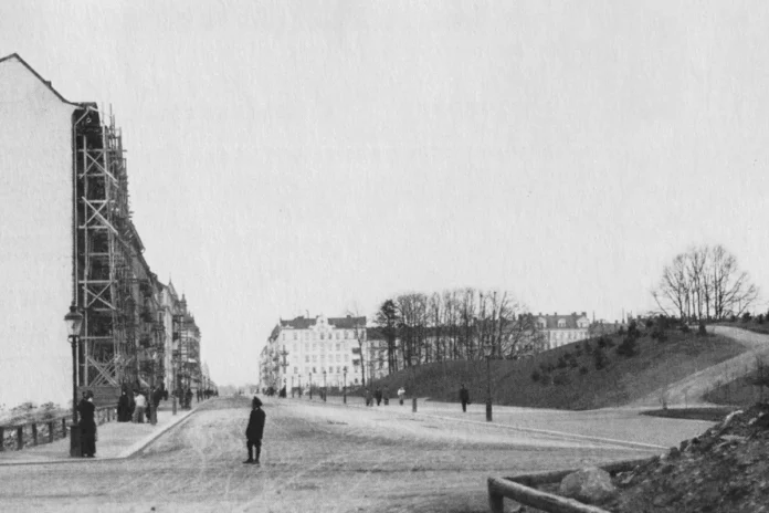 Odengatan and Vasaparken, photograph from 1902. Photo: Larssons Ateljé - Asker, Bertil (Public domain)